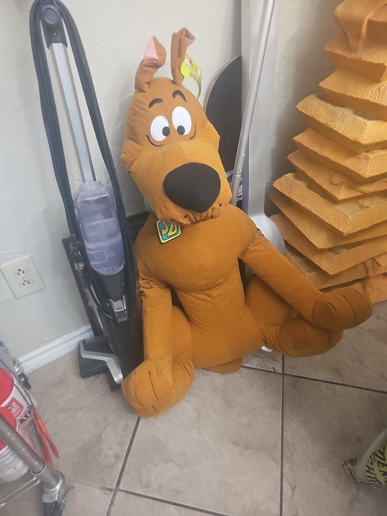 Giant 35 Inch Scooby Doo Stuffed Animal Stuffed animals Plush