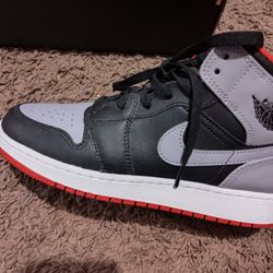 Jordan One Mid