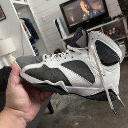 Flint 7 Size 10 Men’s