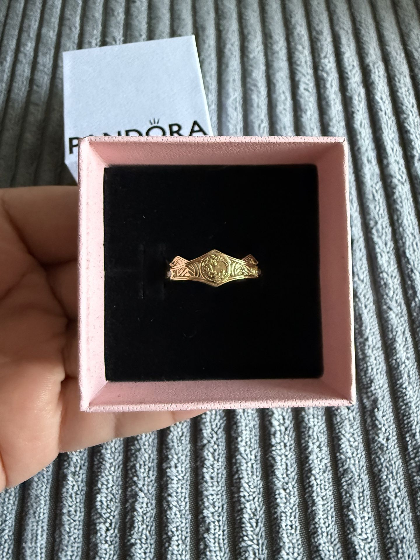 Pandora Ring