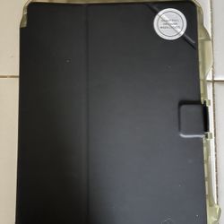 iPad 9.7 Case With Pencil Holder