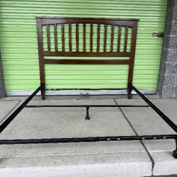  Queen Size Bed Frame 