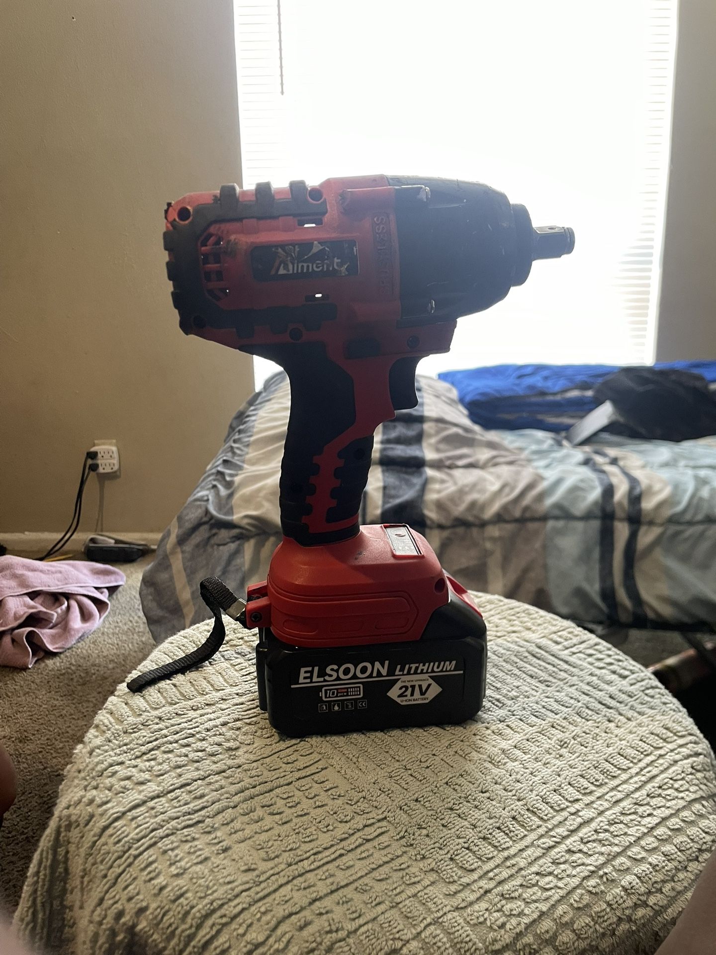 Compact Drill