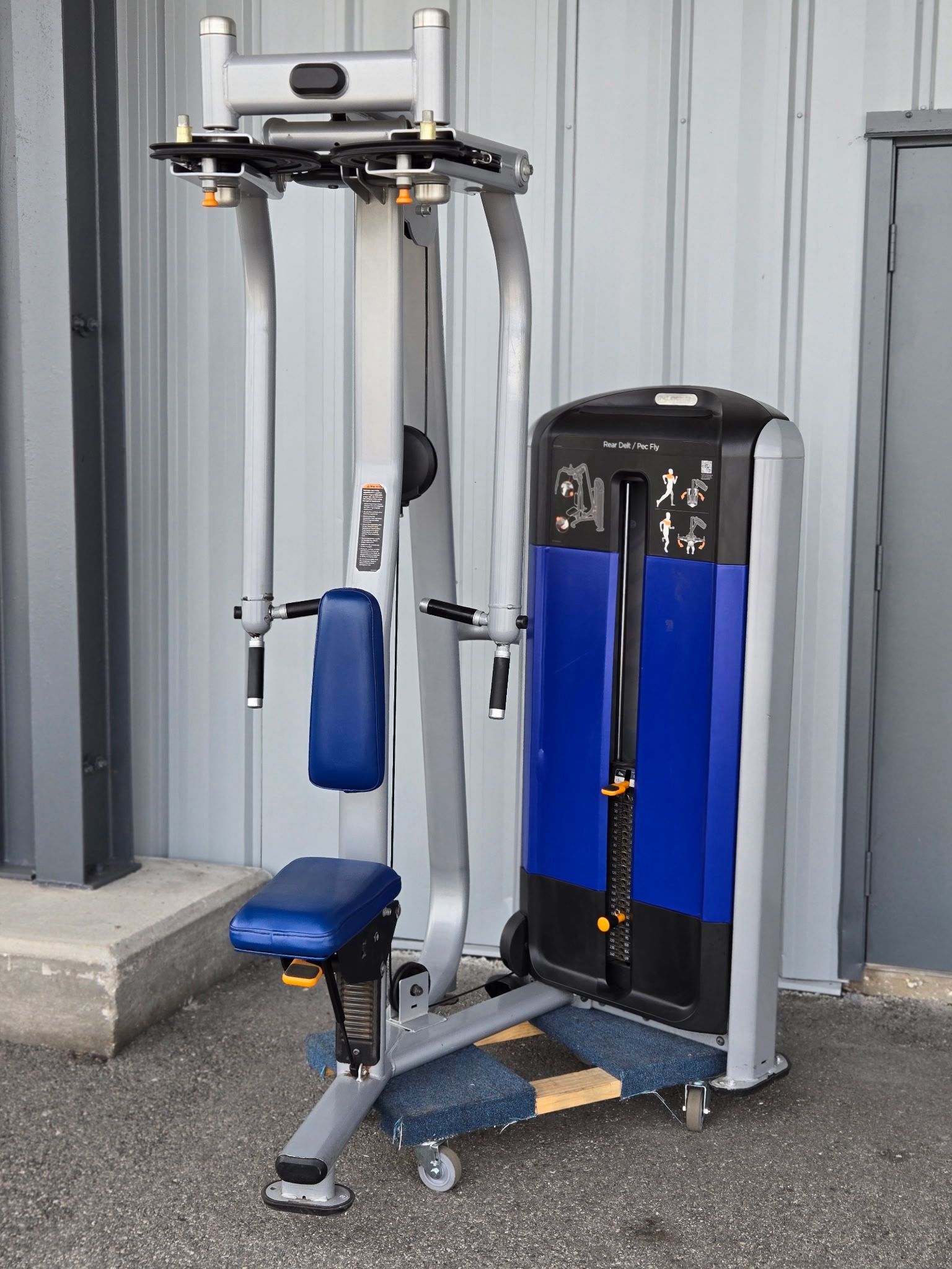 Precor Chest Fly / Rare Delt Combo