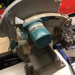 Makita Chop Saw,12 Inch