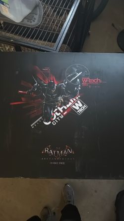 SFX 1:8 scale Batman Arkham Asylum. Collector item