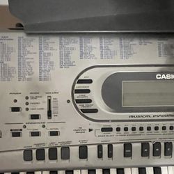 Casio wK-1630 Portable Keyboard