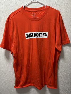 Nike T Shirt