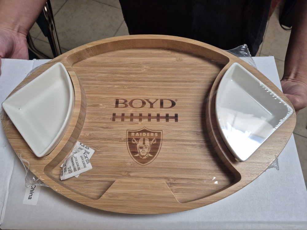 Official NFL Las Vegas Raiders + Boyd - Chips & Salsa / Dip Wood Serving Tray - Brand New!