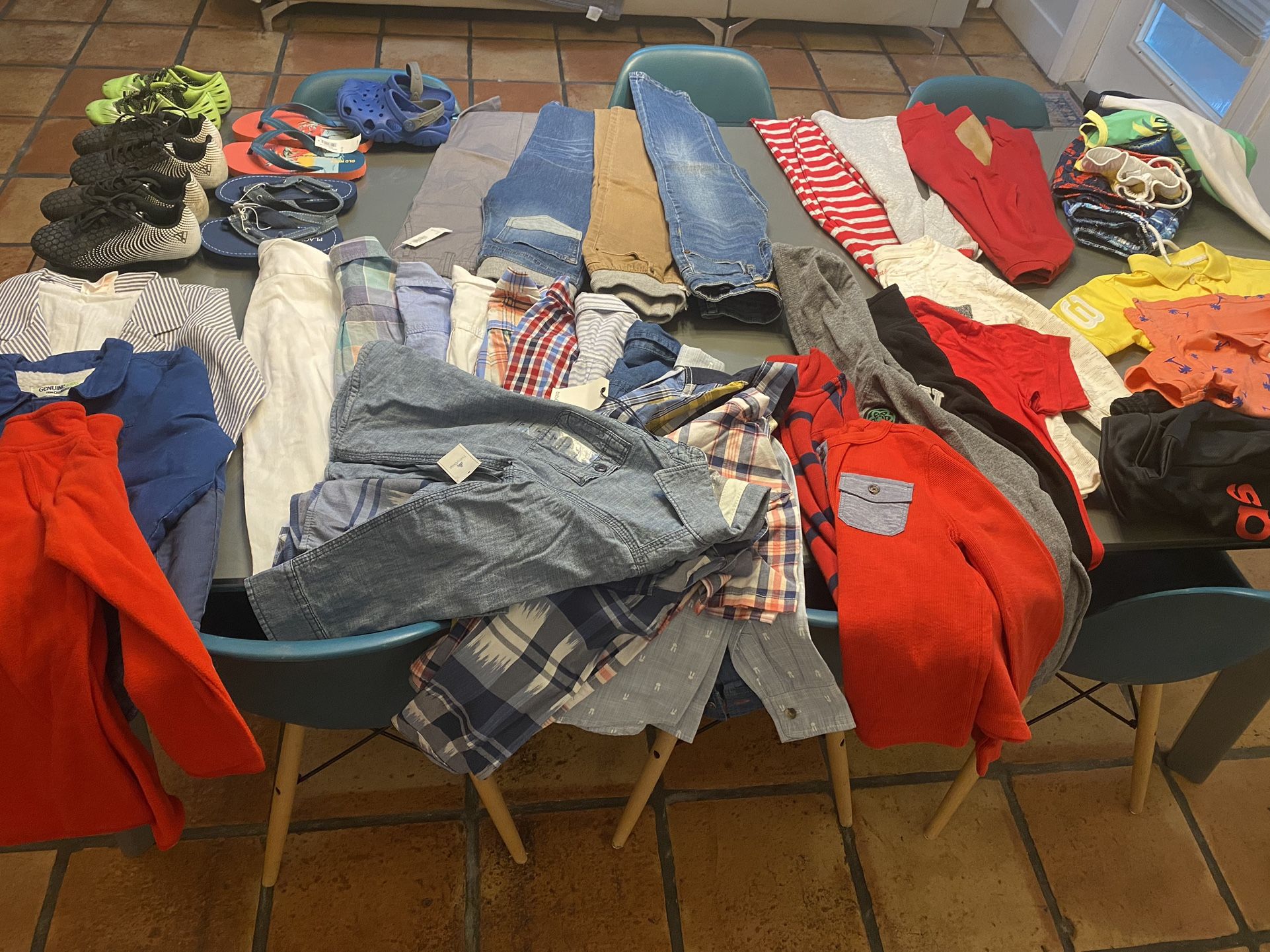 LOT Clothes- Toddler Kids Size 4, 5 - Jeans π Shirts Jackets Blazer Crocs Swim