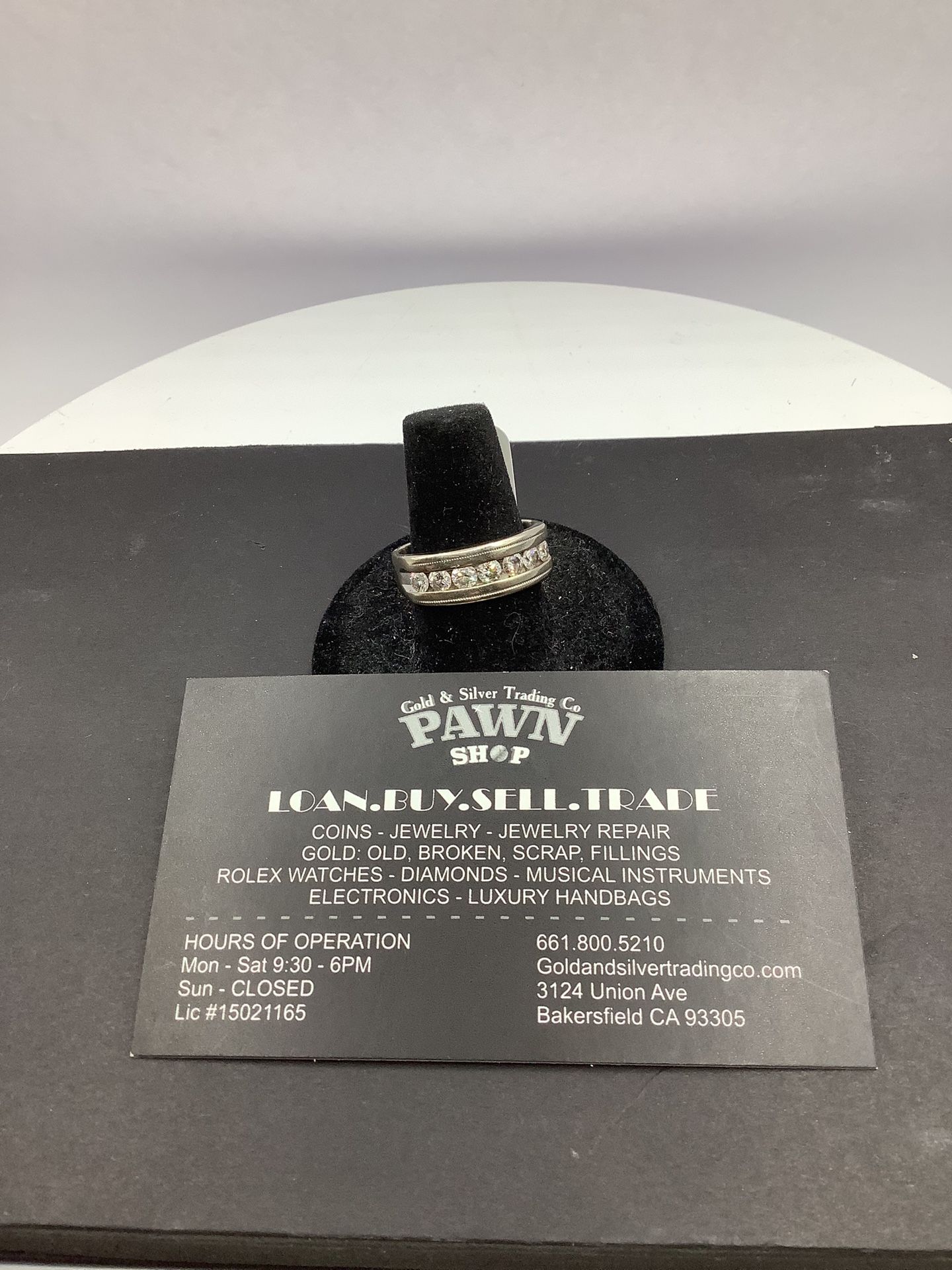 Mens White Gold Wedding Band