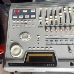 AKAI DSP 12 