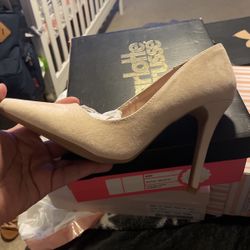 Heel Pumps