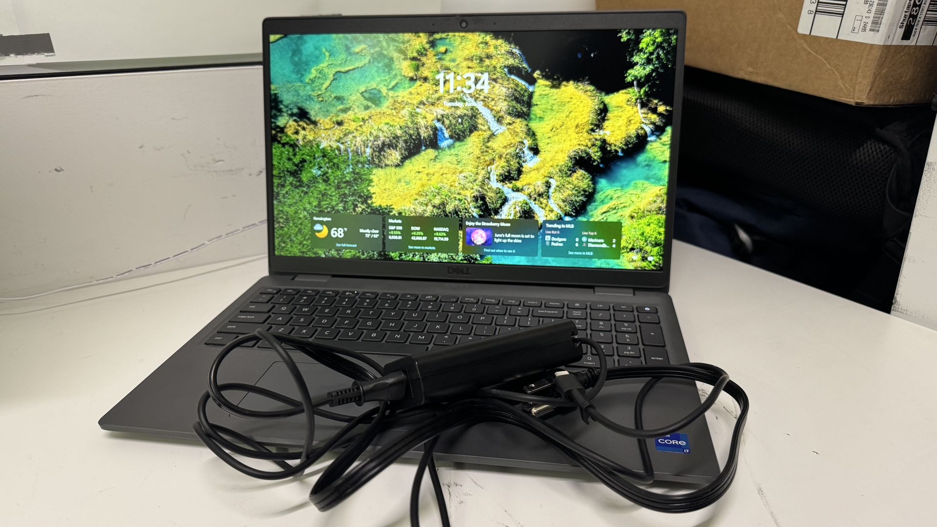 Dell Latitude 3550 BTX – Like New