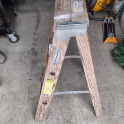 Step Ladder 