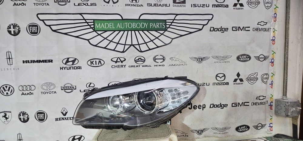 2010-2013 BMW 5 SERIES F10 F11 BI-XENON HEADLIGHT OEM- LEFT DRIVER SIDE