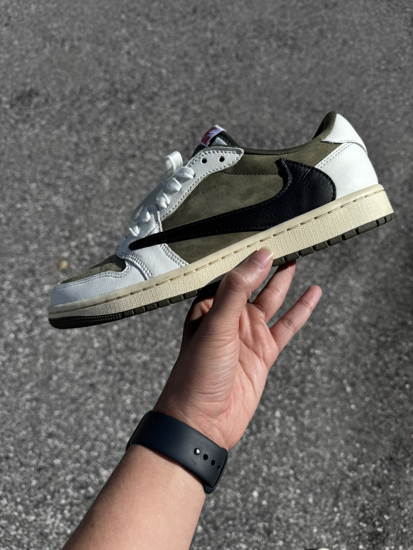 Air Jordan 1 X Travis Scott Medium Olive (WORN) sz 8.5