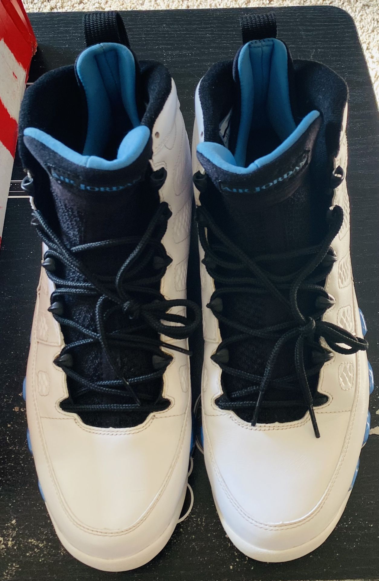 Mens Jordan 9 UNC size 11
