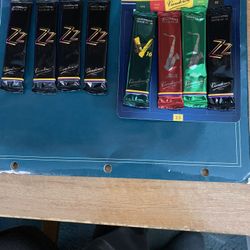 Vandoren Tenor Saxophone Reeds And Reed Case