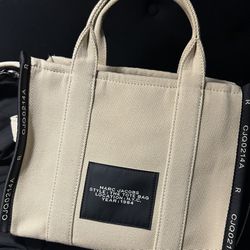 Marc Jacobs Snapshot Bag for Sale in Mcdonough, GA - OfferUp