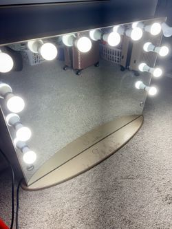 Impressions Hollywood Style Vanity Mirror
