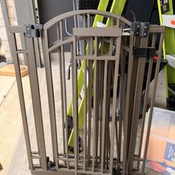 Safety Gates (2)
