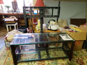 TV stand hold 55 inch $35