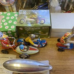 Set Of Vintage Windup Metal Toys