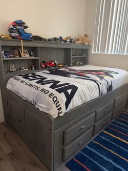 Twin size bed with storage and drawers