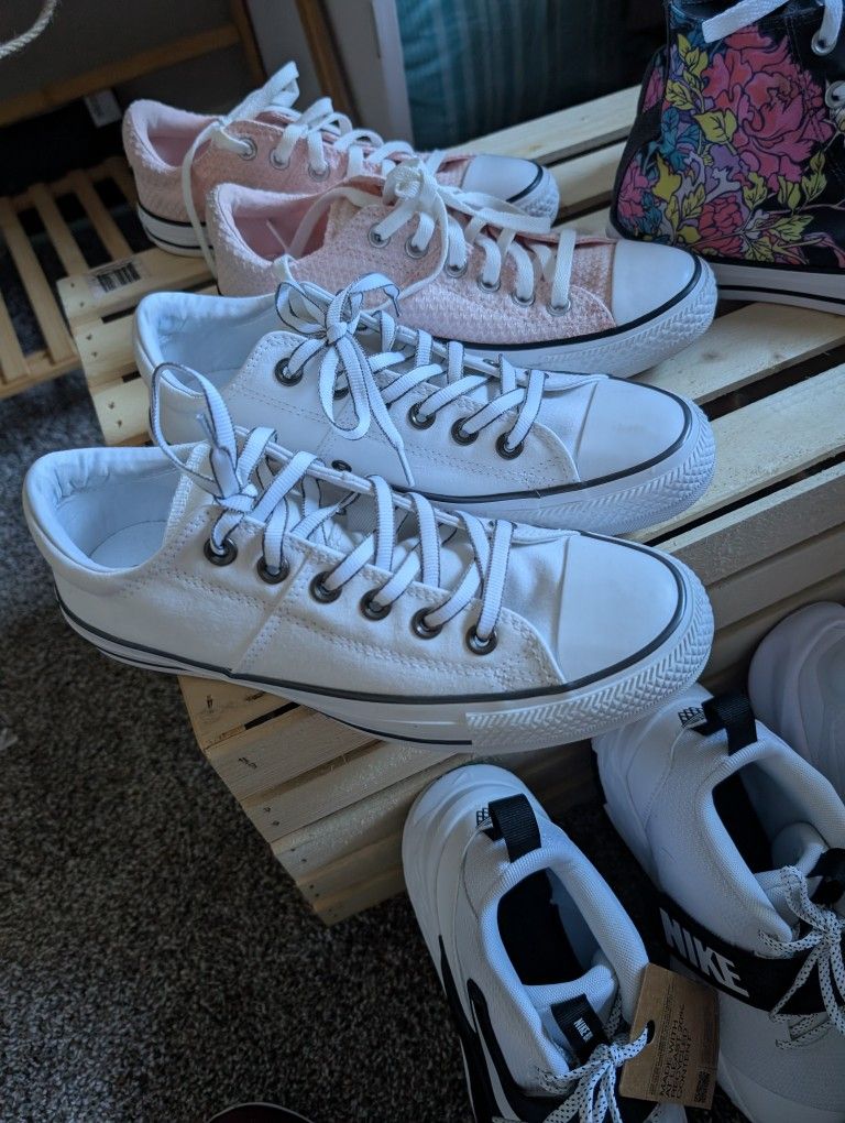 New & Like New Nike and Converse $15 Ea!!!! Women's Sz 8