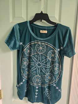 Hollister Shirt Size Small