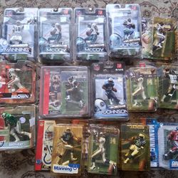 15 MC FARLANE FIGURINES BRAND NEW!@