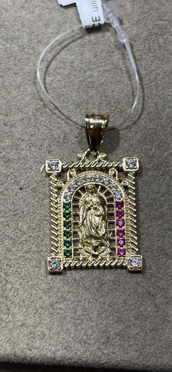 Gold virgen de la Guadalupe pendant