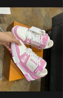 Tenis Nuevo lv Los vendo por que no son de mi numero