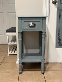 Entry Way Table