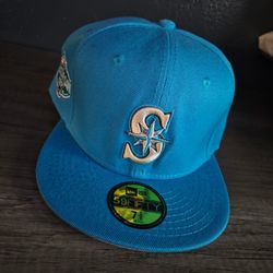 Seattle Mariners 73/8