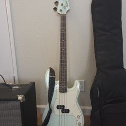 Squier Precision Bass and Fender Rumble 25W AMP
