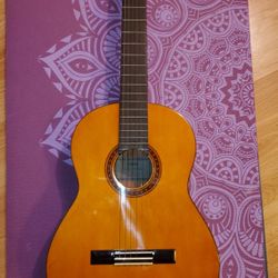 Yamaha CG-110A Classical Nylon String Guitar