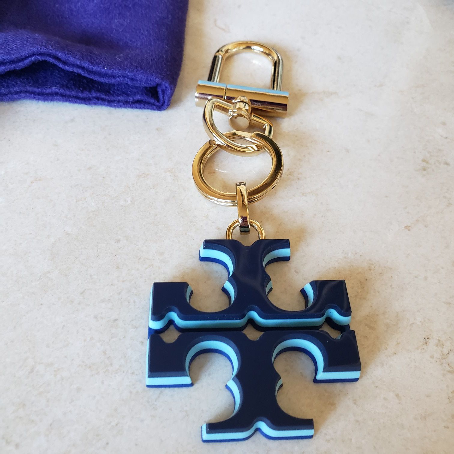 NWOT TORY BURCH TRI COLOR BLUE STACKED T BAG CHARM KEY RING GOLD HARDWARE