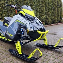 2022 Polaris Matryx boost
