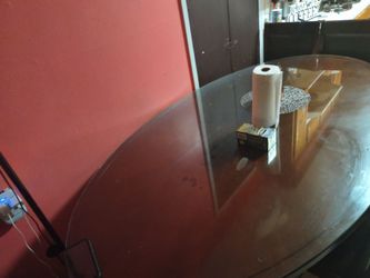 Round Glass Top Dining Table 7×4 4 chairs