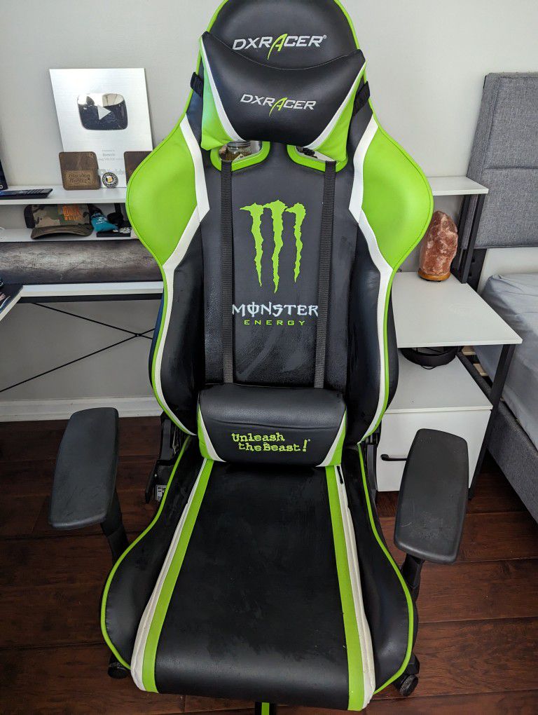 RARE Monster DXRacer Gaming Chair 