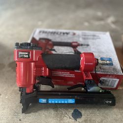 Arrow PT 50 2-in-1 Nailer/Stapler