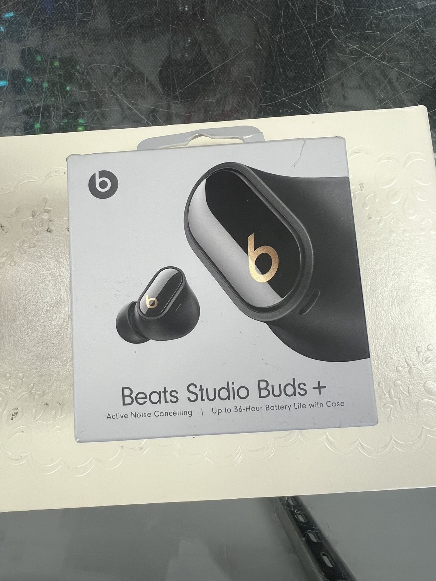 Beats Studio Buds