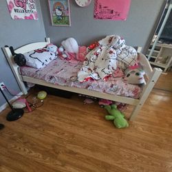 2 Twin Beds And Mattress Only 