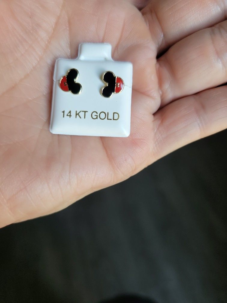 14k Gold Stud Earring Srew Back