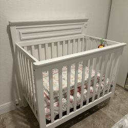Mini Crib To Fit Any Space New 