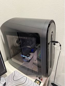 Alienware Aurora Ryzen Edition R14 Gaming PC