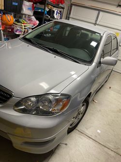 2005 Toyota Corolla – $4,500 OBO