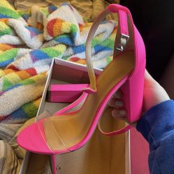 Women’s neon pink heels